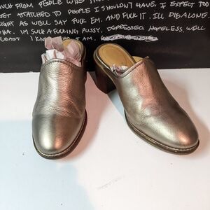Hush Puppies Metallic Gold Leather Mules Size 8